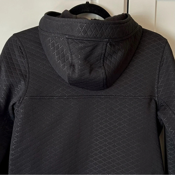 The North Face Women’s Small Black Hooded Jacket Recover Up, Lightweight - Picture 5 of 12